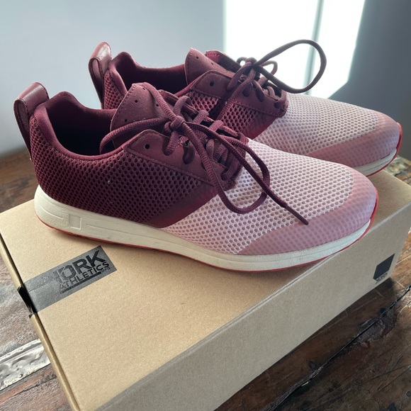 York Athletic “The Henry” shoes - Picture 14 of 14